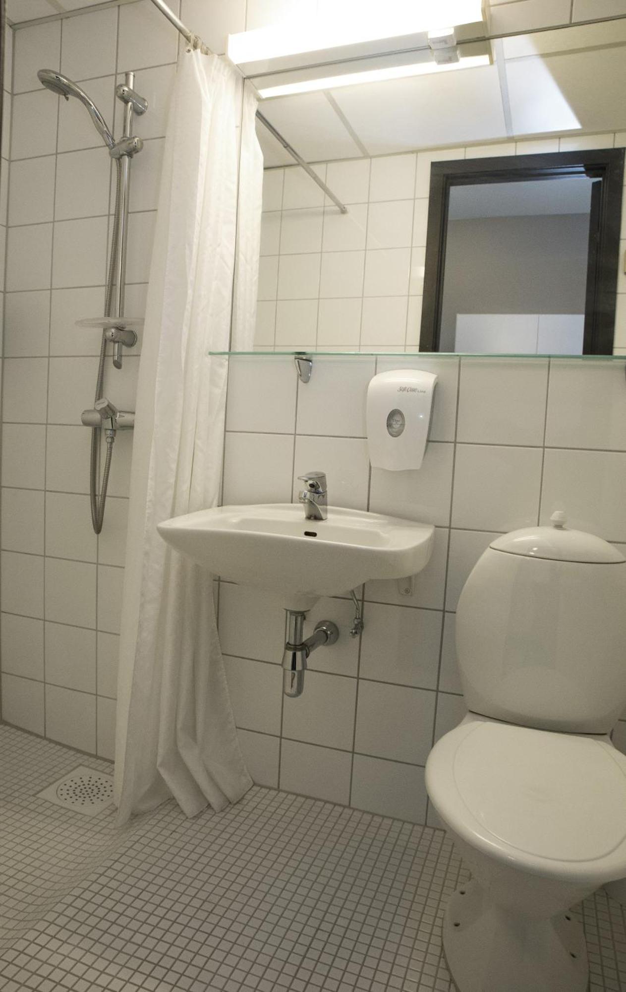 Systra Hotel Apartments Sjøholt Habitación foto
